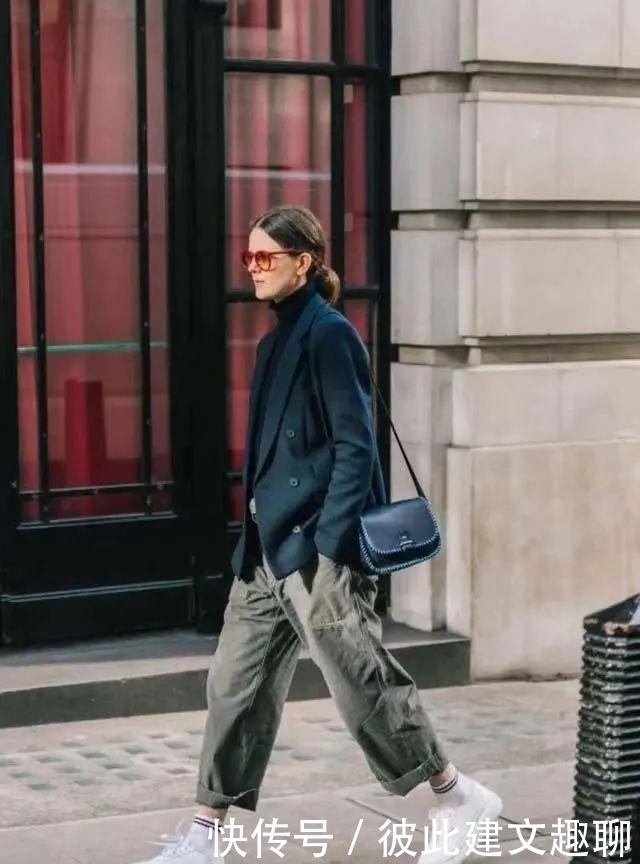 时髦|适合冬天穿的4条长裤!时髦又好看,还很显腿长