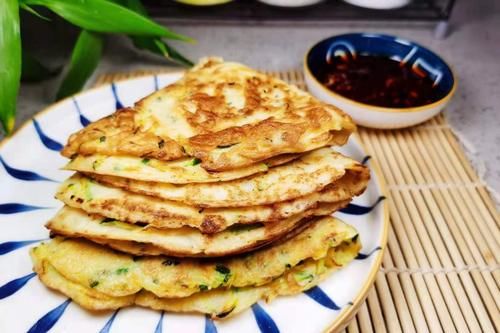 营养健康|夏天，吃西葫芦不如吃它，搅成面糊一煎，低油低脂，营养健康