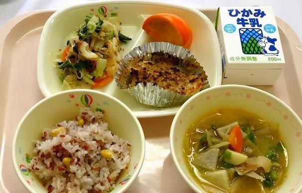 中、日、韩三国幼儿园伙食大比拼,网友:没有对比就没有伤害