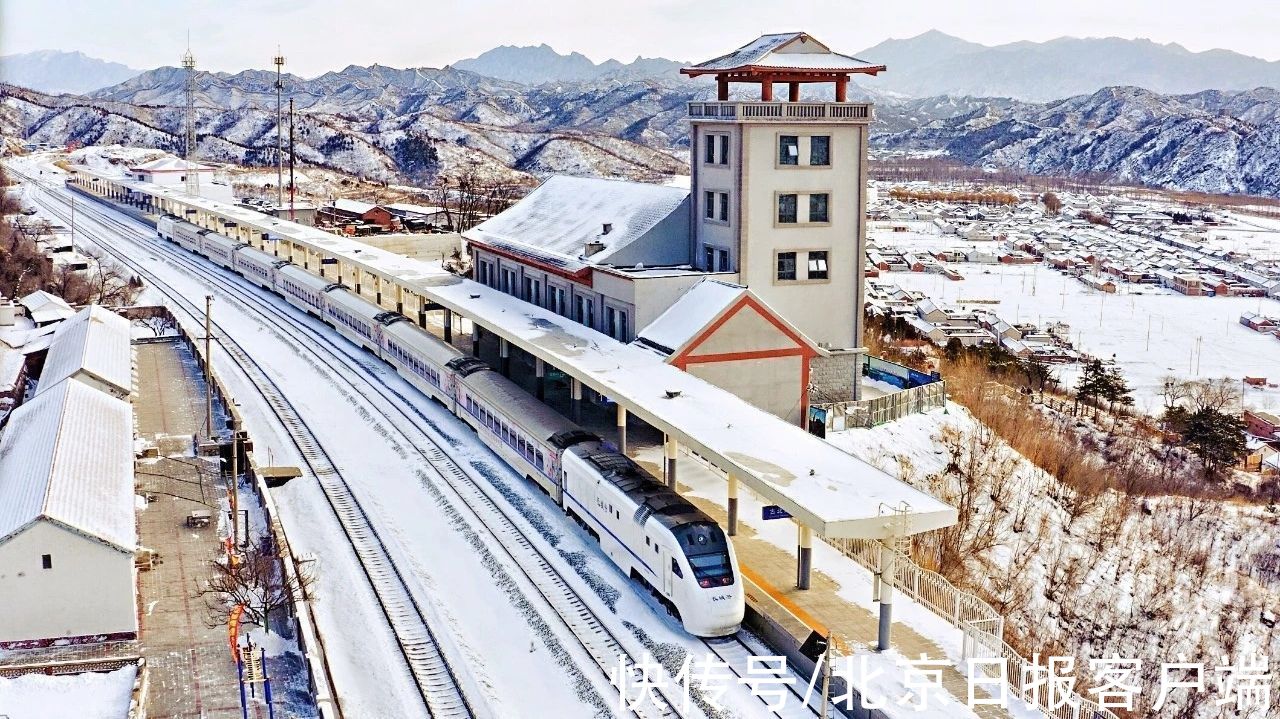 美景|立冬恰逢初雪，北京号带您“云”赏雪后美景