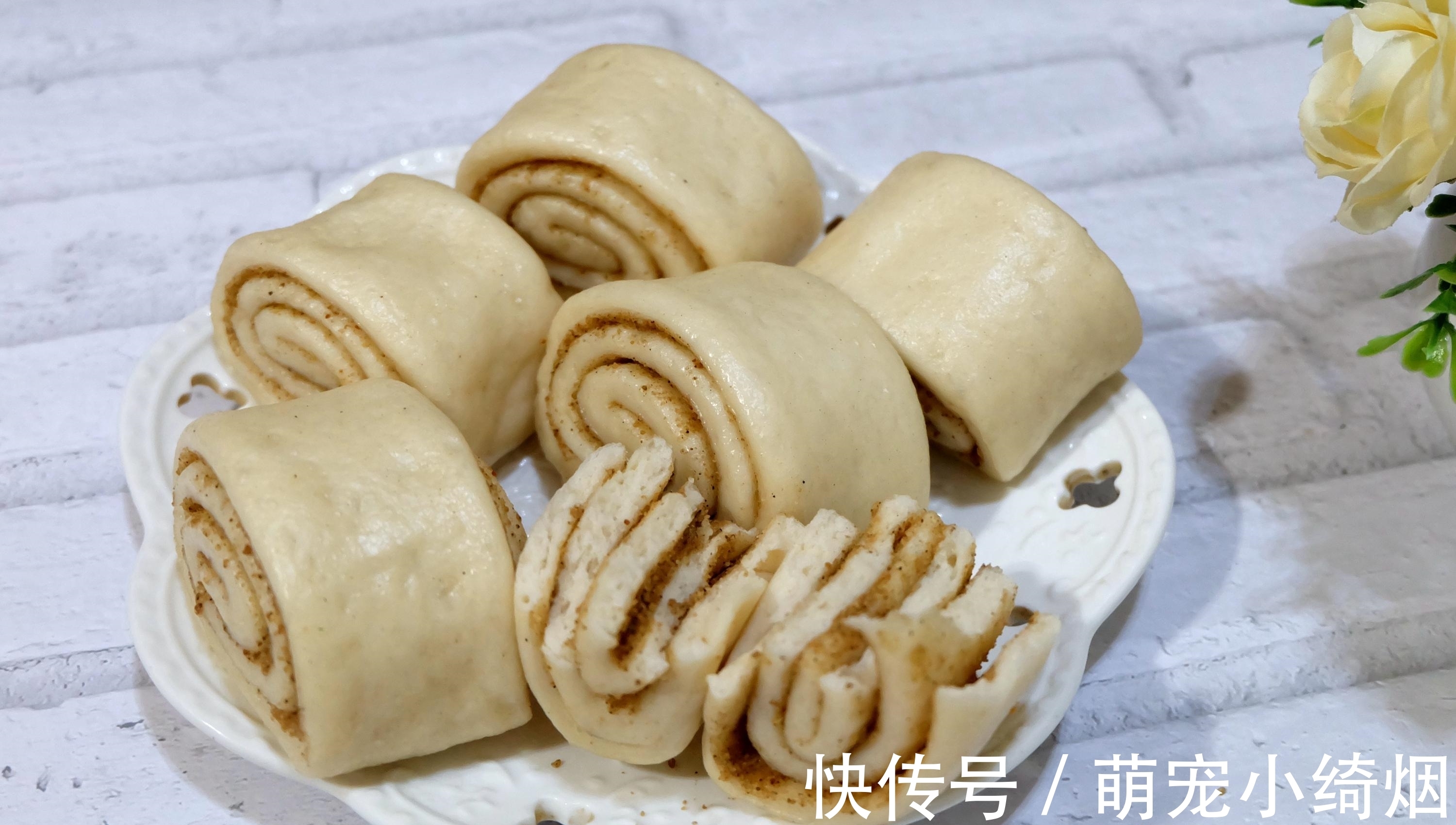 小学生假期早餐晒一晒,勤快妈妈换着花样做早餐,厨房神器用处大