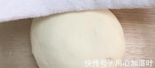 好吃直流油的饺子,调味的时候放这三种调料,香的冒泡,百吃不厌!