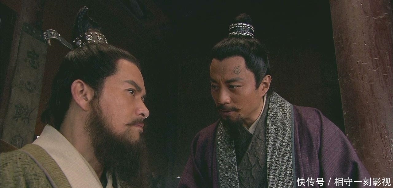 宋江@水浒传:宋江第一次反对晁盖,吴用一句话,梁山再无晁盖容身之地