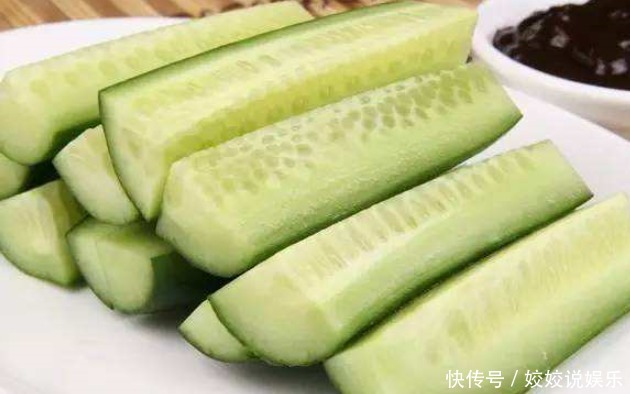 每天吃1根黄瓜，相当于8个苹果，20颗草莓，可惜很多人知道