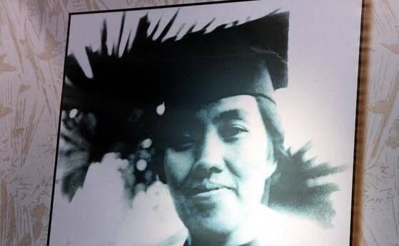 她一生未婚,没有一儿一女,为何被称为“中国最伟大的母亲”