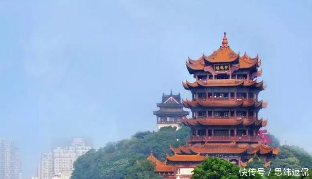 李白|崔颢,曾经的问题少年,写了一首诗让李白搁了笔