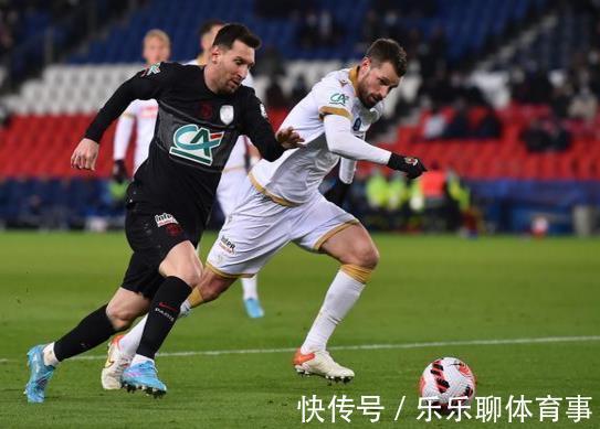 里尔|1-0到2-1!巴黎9次掀翻卫冕冠军,梅西创最差开局,冲击2大纪录