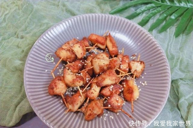 牙签肉在家也能做,方法简单,出锅外酥里嫩,好吃解馋,越吃越香