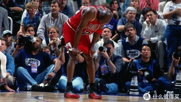 史上最成功的个人标志，Air Jordan「Jump Man」背后的故事