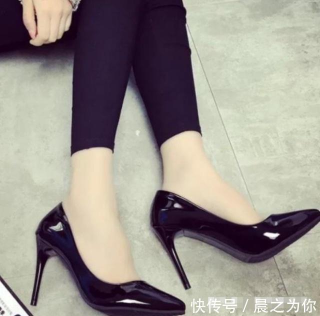 魅力 尖头细跟鞋,让你的魅力无处可藏