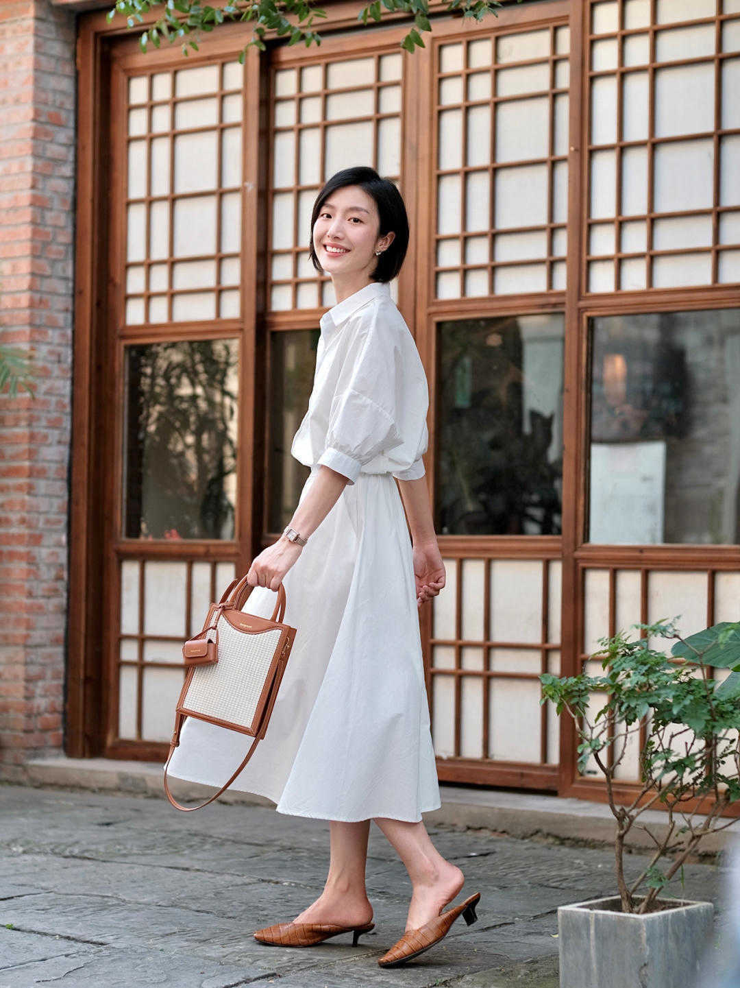 半身裙|高级感原来很简单,多借鉴“白色系穿搭”,温柔优雅不挑人