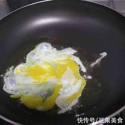  适量|家常美味鸡蛋圆白菜面，锁住家人的胃