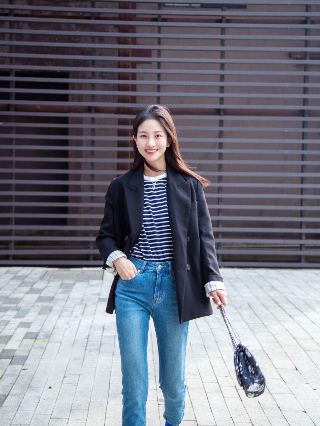 西装 黑白西装别乱穿,春天建议这样搭配,轻松打造非凡魅力