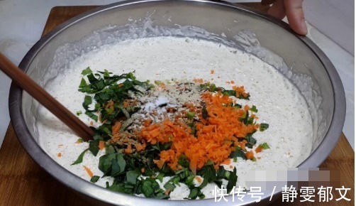 以后大米就这样做，加3个鸡蛋，不用煮不用蒸，比披萨馅饼都好吃