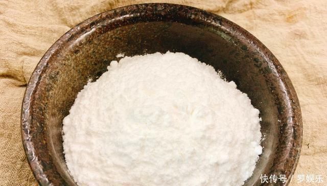 酵母粉和泡打粉、小苏打有什么区别牢记这三点,你也能成为大厨