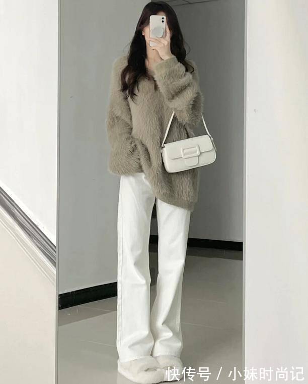 版型 今年春天,白色裤子又要火了,四种搭配组合推荐,带你玩转时尚