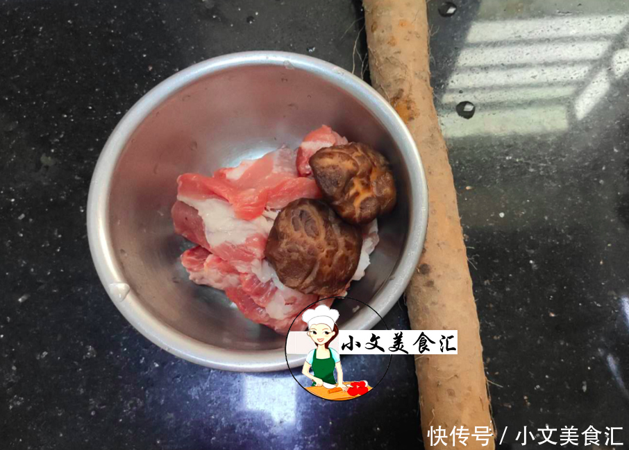 山药别只用来煲汤,这样煎一煎,上桌香气四溢,家人都说好吃