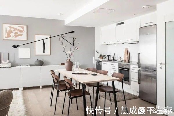 书房|她家64㎡,全屋装修简单素雅,光一个客厅就把人迷住了,真好看