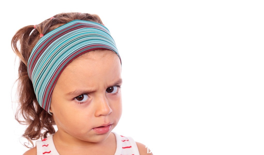 孩子|孩子爱发脾气易暴躁,一般是有原因的,3个步骤应对孩子坏脾气