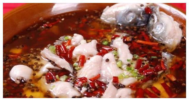 闺蜜来我家蹭饭，炒几道香飘四溢家常菜，闺蜜吃完后说下次还来