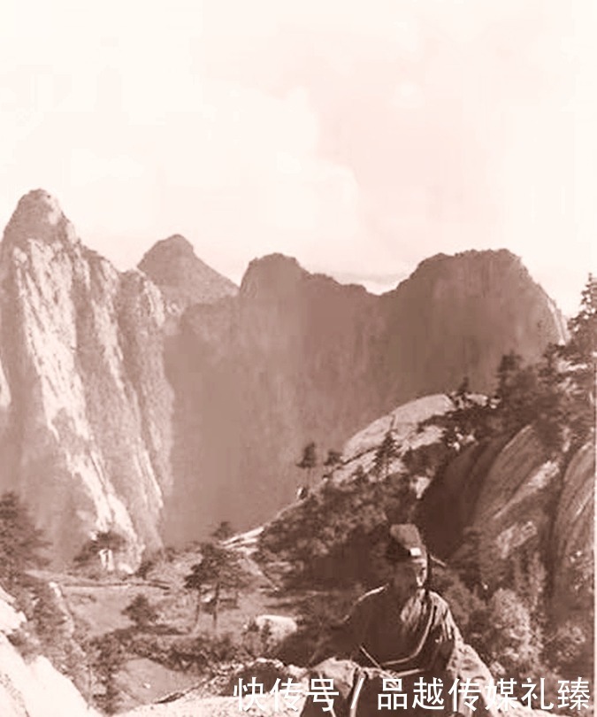 山东峰上|民国时期真实的道士,有仙风道骨的气质,上演真实的“华山论剑”