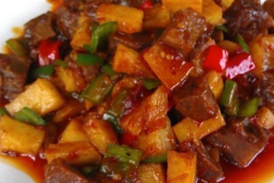 20年大厨教你烧牛肉的最好吃做法,牛肉软烂鲜香美味,不腥不柴!