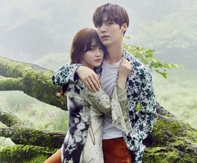 韩综《我们离婚了》开播，离婚明星夫妻再次重聚，网友：想看双宋