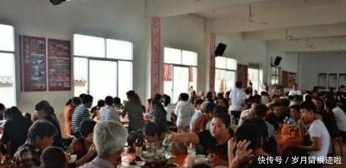 孩子|比起在饭桌上狂吃乱扒的孩子,这种孩子,更会让人觉得没教养