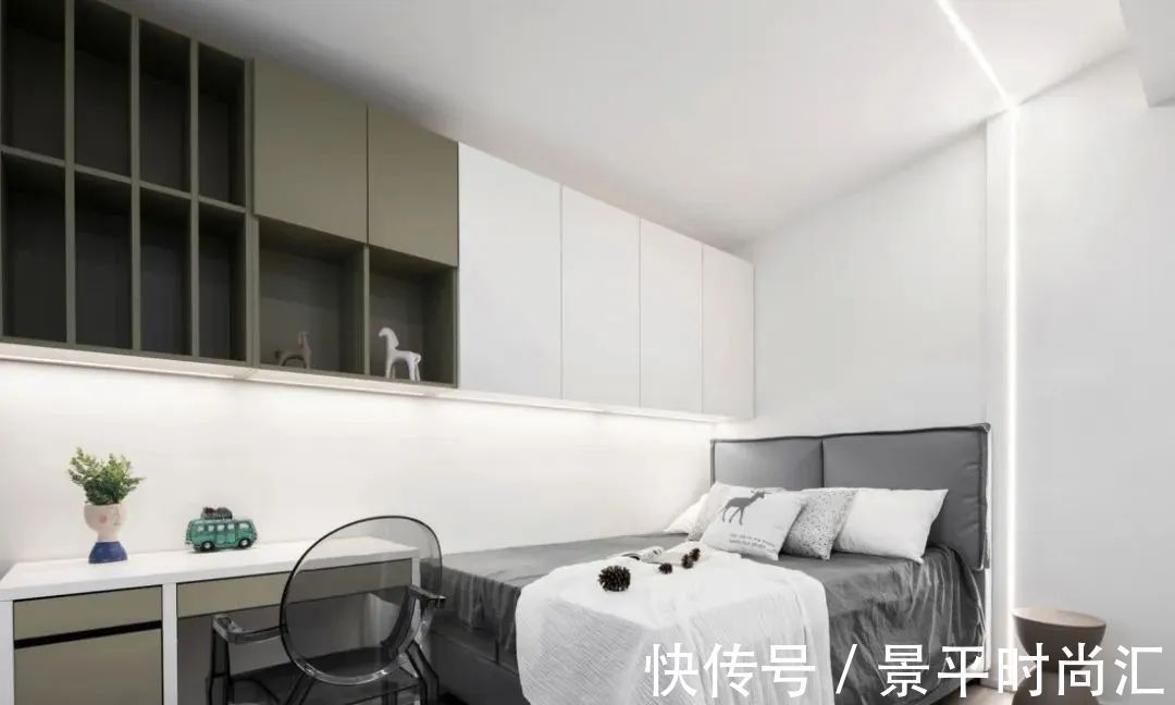 榻榻米|小卧室别再装榻榻米了,人家聪明人都这样设计,照样美观又实用!