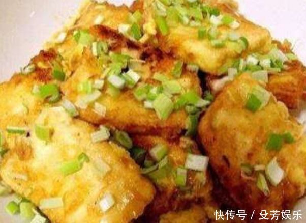 孩子要补钙，多吃的菜，好比吃牛羊肉，推动骨骼生长，益智益脑