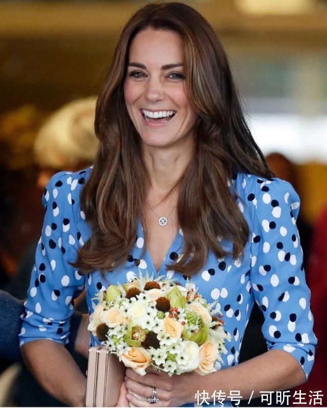 戴安娜王妃!凯特威廉花式秀恩爱,获赠珠宝首饰无数,却钟爱一枚便宜的戒指