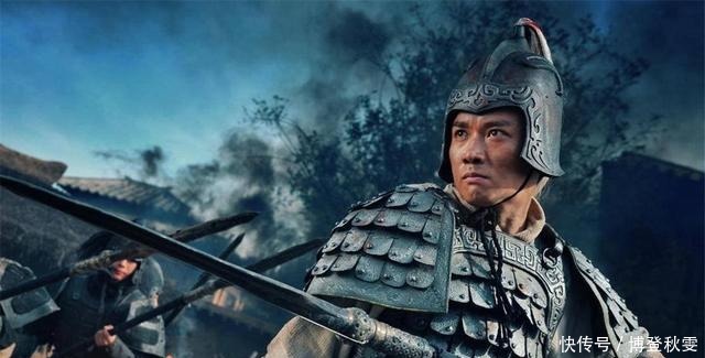 快快|张飞怒吼:尔等鼠辈快快下马受死,为何许褚张辽等无一人敢动?