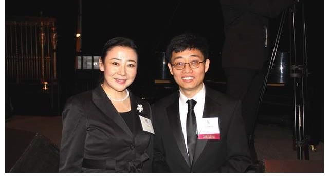 鼻祖|脫口秀鼻祖跌宕起伏的人生經(jīng)歷與背后不變的“向新”原則