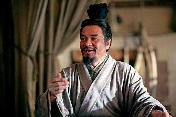 答案|关羽为何瞧不起黄忠?答案其实很简单