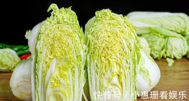 炒白菜,切好直接下锅可不行,多做关键1步,又香又脆不出水