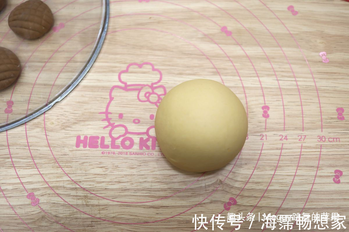 面团|一次发酵的向日葵馒头,端上桌惊艳了,光滑细腻暄软还能省60分钟