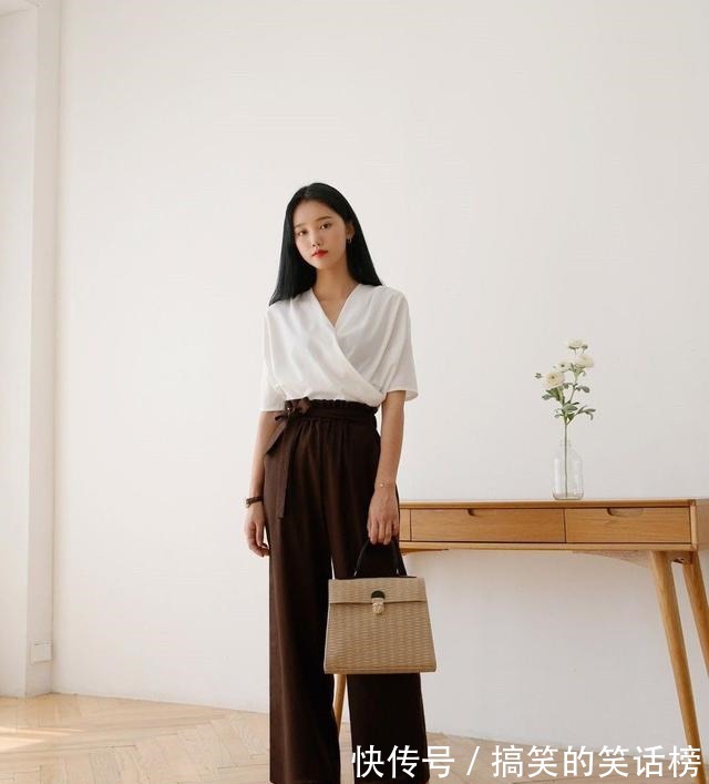 女生 大脸的女生除了发型之外,上衣款式也很重要,这三件拒绝容貌焦虑!