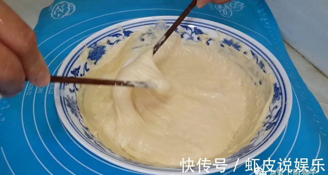 筷子|早餐别炸油条了,教你一种新吃法,锅里一炸,比面包蛋糕蓬松好吃