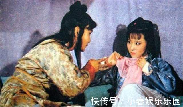 贾宝玉|袭人与贾宝玉“偷试”多年,为何她一直没怀孕?看看贾宝玉咋做的