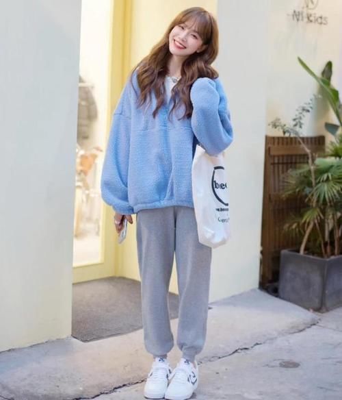 过年该怎么穿?教你用这3件外套搭出“新花样”,照着穿美极了