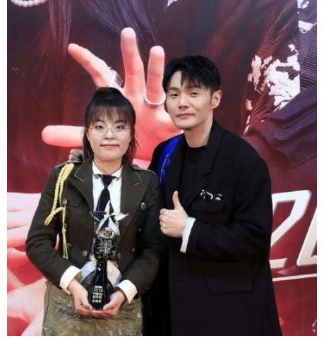 劉美麟|她是《好聲音》最慘冠軍，長相不出彩，成名僅一個(gè)月就無人問津！