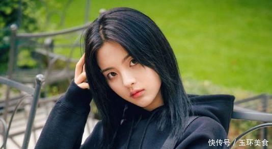 天生素颜好看的女生,大都有这4个特征,完败“化妆脸”