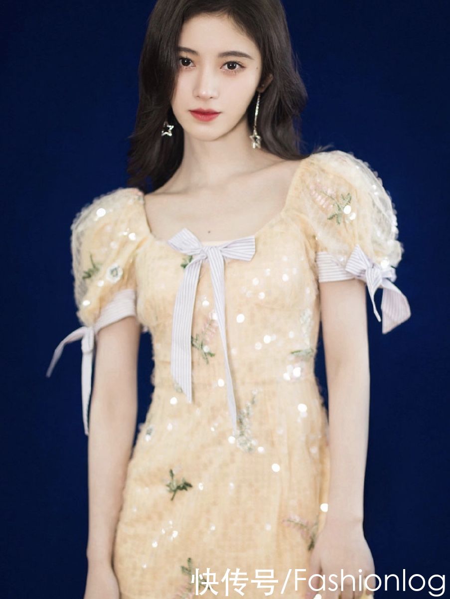 早春季节怎么搭配？这些温暖色系单品，让你美美迎接春天