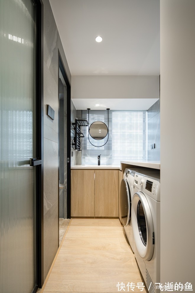 雾霾|雕塑玄关＋进门卧室——“呵护型”色彩美家