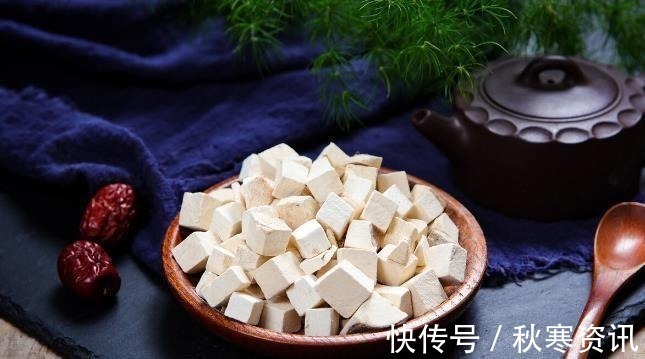 方便面|糖尿病医生别只知道少吃甜的,3种咸食物也少吃,以免血糖升高