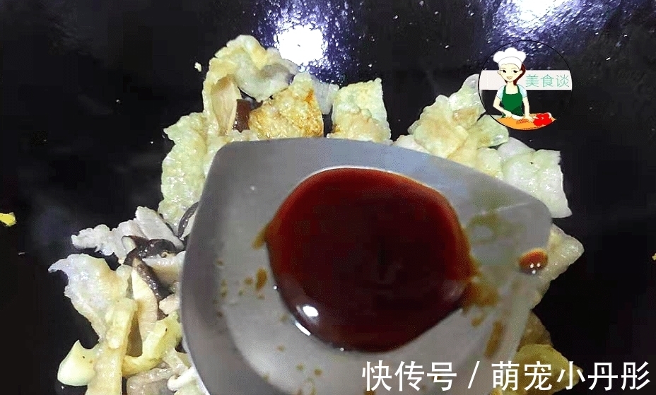 猪皮|天冷，这菜常被人扔掉，简单一煮比肉香，一次做好放冰箱，特省事