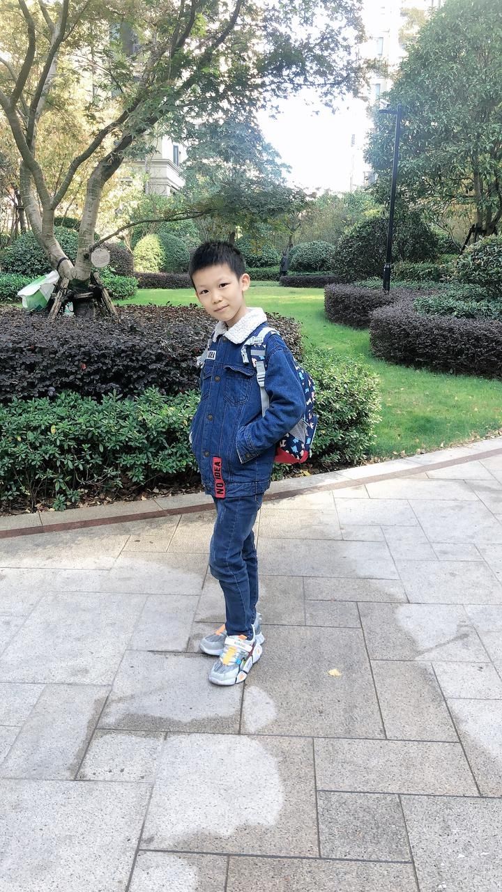 免疫系统|人体免疫系统大战新冠病毒!金华9岁小学生用小人书画出来