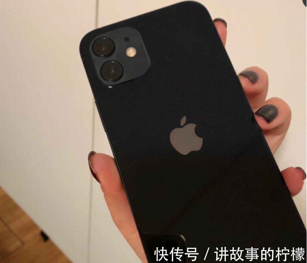 售价|iPhone12售价正式更新，128GB售价亲民，网友：幸福来得太突然！