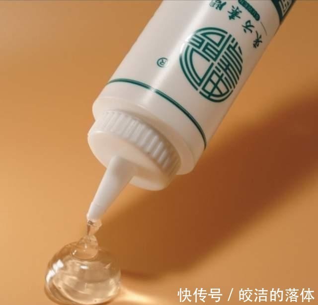 液体|做B超前涂的那层黏黏的、凉凉的液体是什么?做完要马上洗掉吗?