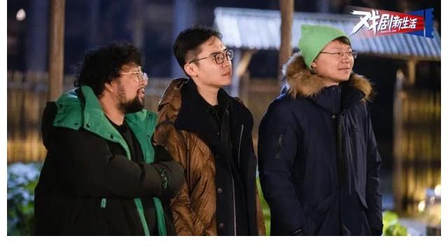 《導(dǎo)演請指教》爭議不斷，影視幕后真有做成綜藝的必要嗎？